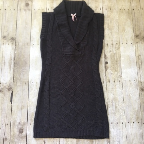 Derek Heart Tunic Sweater - Picture 1 of 5